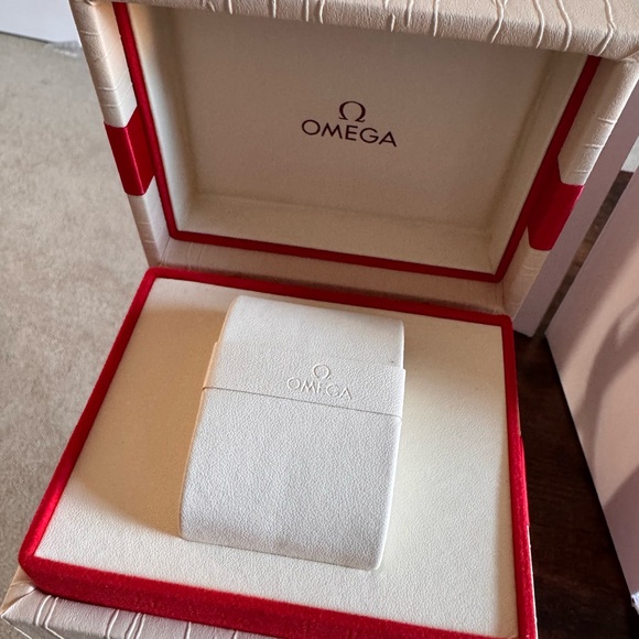 Omega watch box with ribbon - Picture 3 of 6